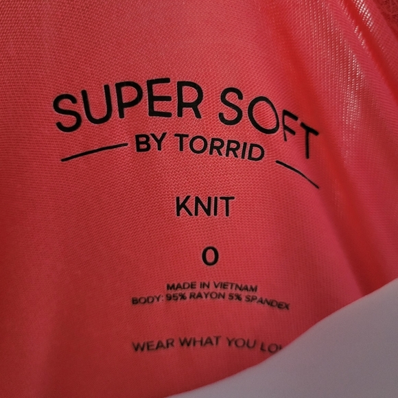 Torrid Tank Coral Super Soft - Picture 3 of 3